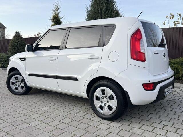 Білий Кіа Soul, об'ємом двигуна 1.6 л та пробігом 95 тис. км за 9700 $, фото 3 на Automoto.ua