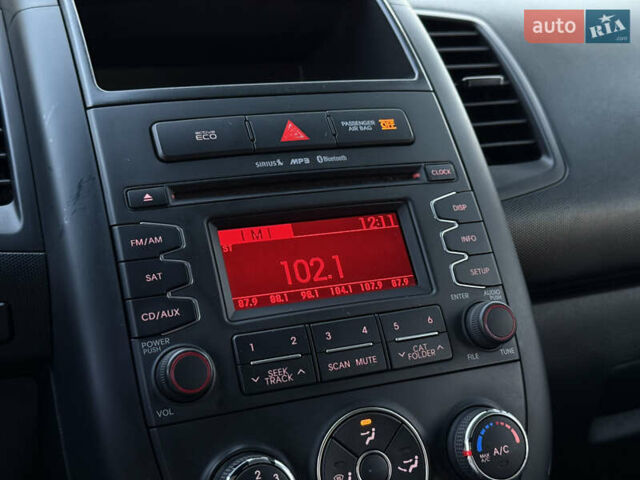 Білий Кіа Soul, об'ємом двигуна 1.59 л та пробігом 128 тис. км за 8499 $, фото 30 на Automoto.ua