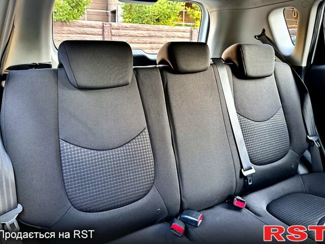 Белый Киа Soul, объемом двигателя 1.6 л и пробегом 69 тыс. км за 7500 $, фото 6 на Automoto.ua