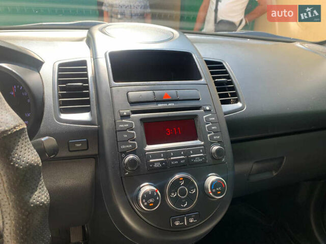 Білий Кіа Soul, об'ємом двигуна 1.59 л та пробігом 95 тис. км за 8100 $, фото 8 на Automoto.ua