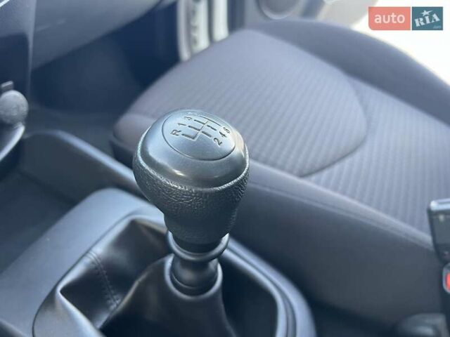 Белый Киа Soul, объемом двигателя 1.6 л и пробегом 95 тыс. км за 9700 $, фото 20 на Automoto.ua