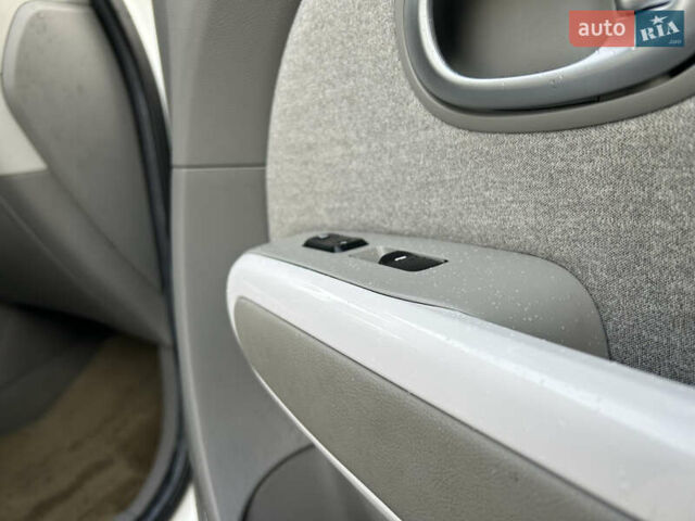 Белый Киа Soul, объемом двигателя 0 л и пробегом 134 тыс. км за 7150 $, фото 30 на Automoto.ua