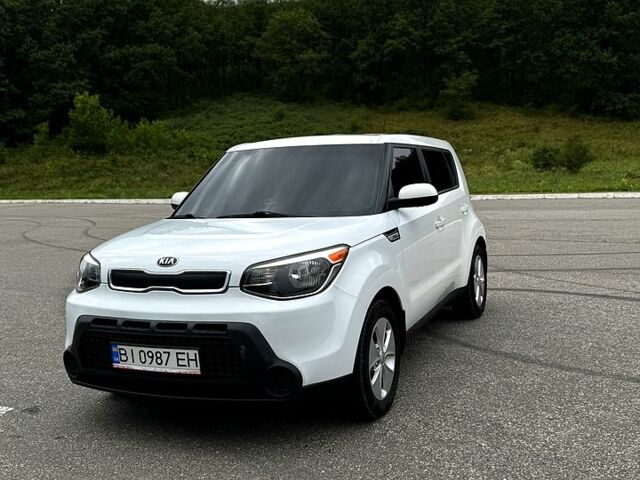 Белый Киа Soul, объемом двигателя 1.6 л и пробегом 150 тыс. км за 9200 $, фото 1 на Automoto.ua