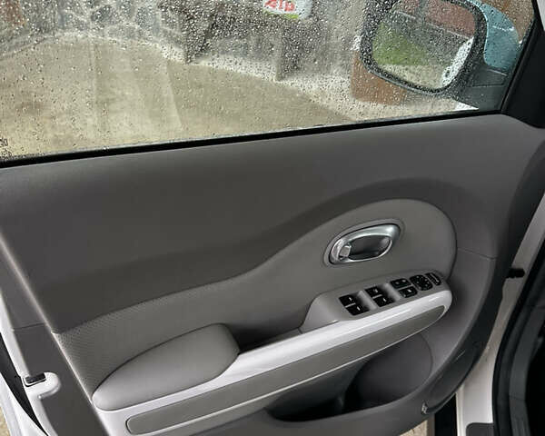 Белый Киа Soul, объемом двигателя 0 л и пробегом 100 тыс. км за 7200 $, фото 8 на Automoto.ua