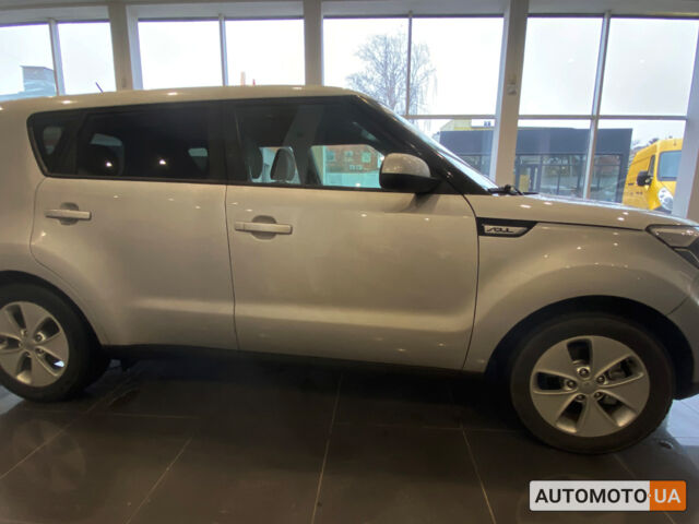 Белый Киа Soul, объемом двигателя 1.6 л и пробегом 108 тыс. км за 10200 $, фото 1 на Automoto.ua