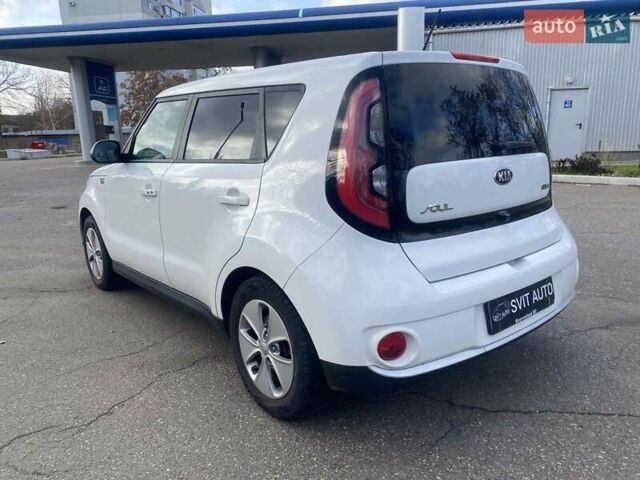 Білий Кіа Soul, об'ємом двигуна 0 л та пробігом 99 тис. км за 7400 $, фото 14 на Automoto.ua