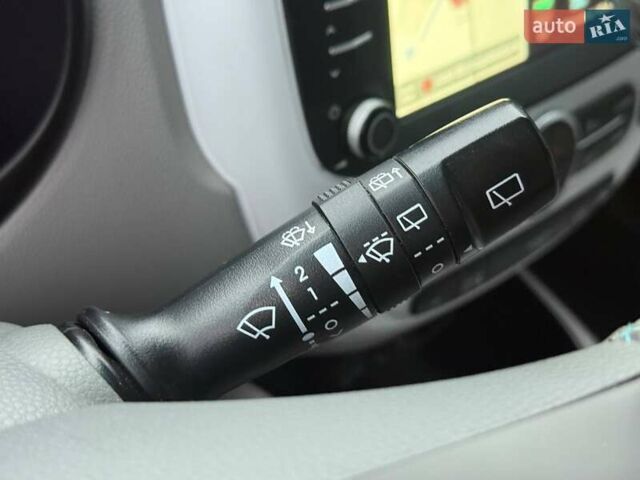 Белый Киа Soul, объемом двигателя 0 л и пробегом 143 тыс. км за 6900 $, фото 13 на Automoto.ua