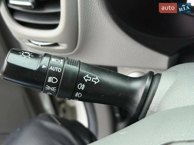 Белый Киа Soul, объемом двигателя 0 л и пробегом 143 тыс. км за 6900 $, фото 14 на Automoto.ua