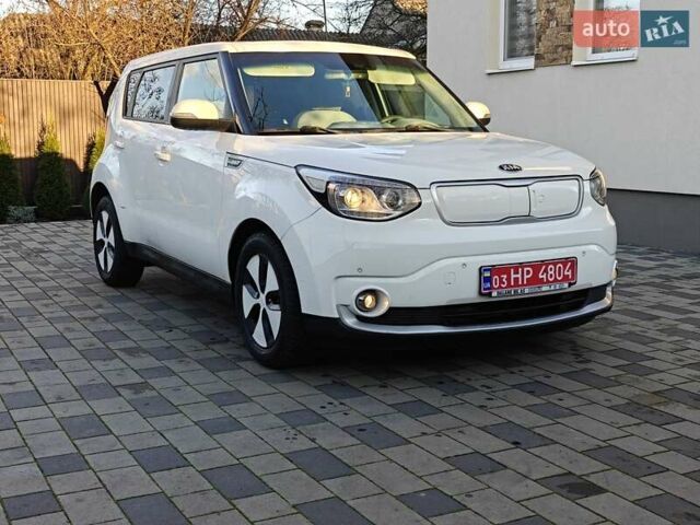 Белый Киа Soul, объемом двигателя 0 л и пробегом 132 тыс. км за 6750 $, фото 21 на Automoto.ua