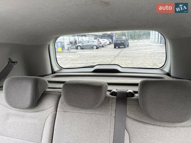 Білий Кіа Soul, об'ємом двигуна 0 л та пробігом 162 тис. км за 6700 $, фото 25 на Automoto.ua