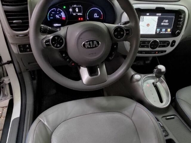 Белый Киа Soul, объемом двигателя 0 л и пробегом 90 тыс. км за 7500 $, фото 20 на Automoto.ua