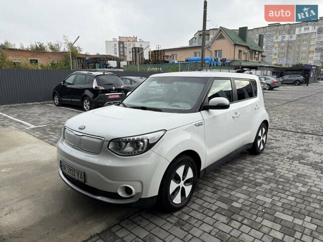 Білий Кіа Soul, об'ємом двигуна 0 л та пробігом 162 тис. км за 6700 $, фото 9 на Automoto.ua