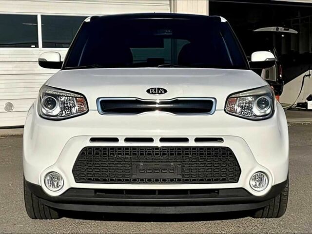 Белый Киа Soul, объемом двигателя 2 л и пробегом 72 тыс. км за 5200 $, фото 1 на Automoto.ua