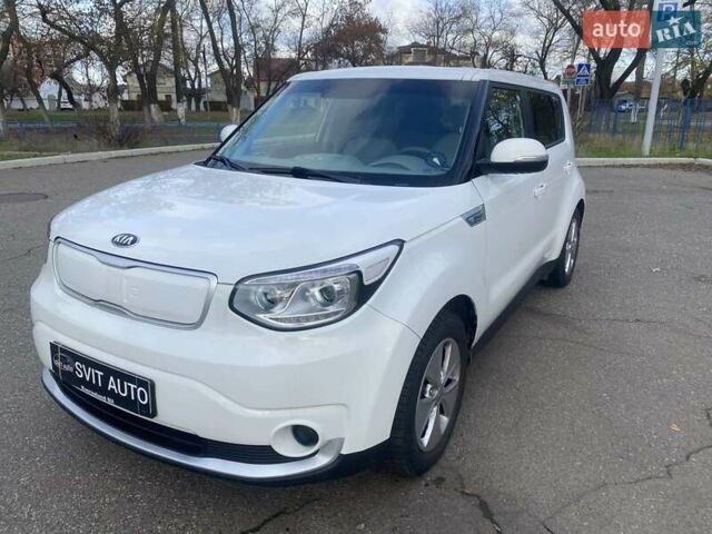 Білий Кіа Soul, об'ємом двигуна 0 л та пробігом 99 тис. км за 7400 $, фото 3 на Automoto.ua