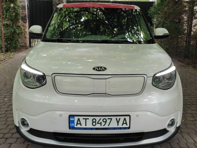 Белый Киа Soul, объемом двигателя 0 л и пробегом 90 тыс. км за 7500 $, фото 21 на Automoto.ua