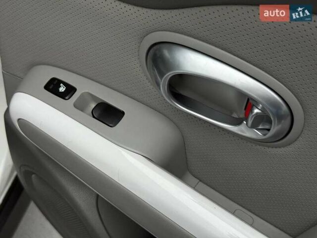 Белый Киа Soul, объемом двигателя 0 л и пробегом 143 тыс. км за 6900 $, фото 19 на Automoto.ua