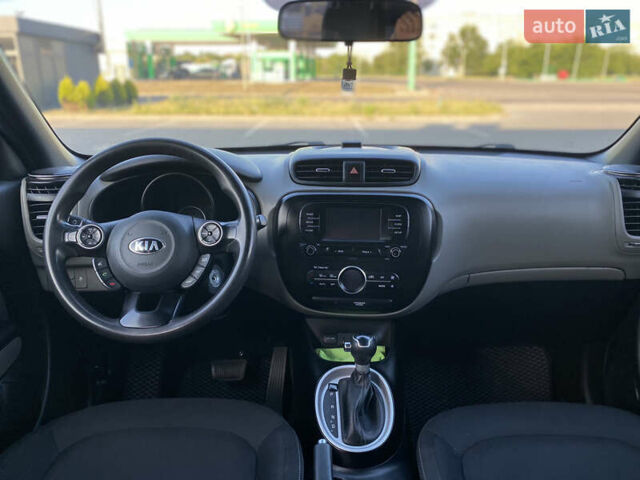 Білий Кіа Soul, об'ємом двигуна 2 л та пробігом 195 тис. км за 8600 $, фото 21 на Automoto.ua