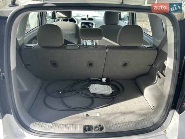 Белый Киа Soul, объемом двигателя 0 л и пробегом 112 тыс. км за 7300 $, фото 4 на Automoto.ua