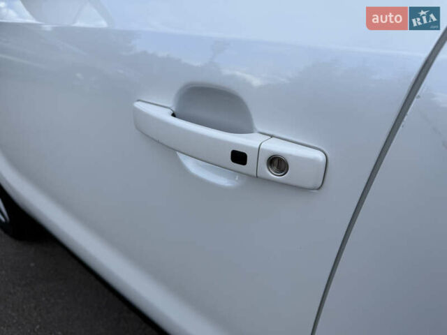 Киа Soul 2016 в Ровно на Automoto.ua Белый Киа Soul, объемом двигателя 0 л и пробегом 149 тыс. км за 7250 $, фото 31 на Automoto.ua