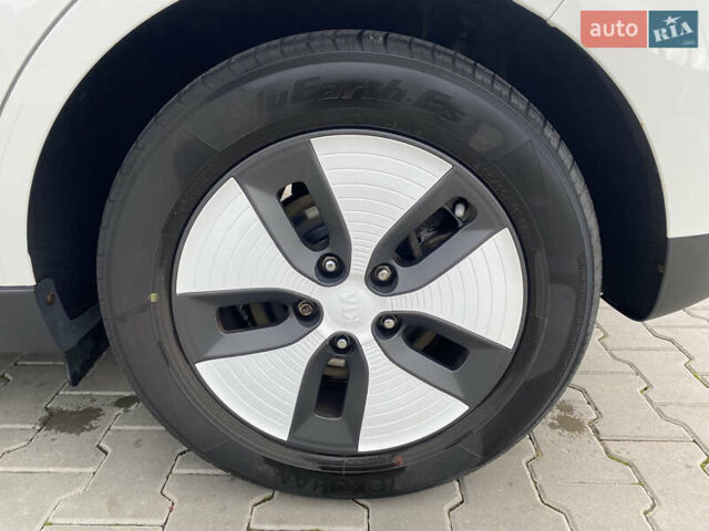 Білий Кіа Soul, об'ємом двигуна 0 л та пробігом 127 тис. км за 7500 $, фото 18 на Automoto.ua