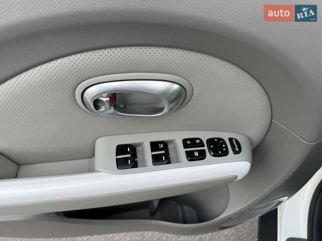 Белый Киа Soul, объемом двигателя 0 л и пробегом 149 тыс. км за 6950 $, фото 27 на Automoto.ua