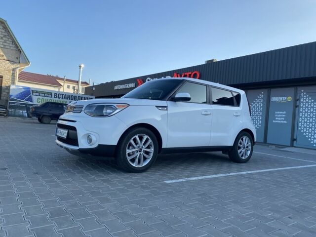 Білий Кіа Soul, об'ємом двигуна 2 л та пробігом 196 тис. км за 8900 $, фото 8 на Automoto.ua