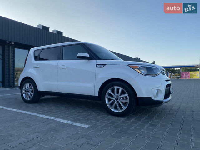 Білий Кіа Soul, об'ємом двигуна 2 л та пробігом 195 тис. км за 8600 $, фото 8 на Automoto.ua