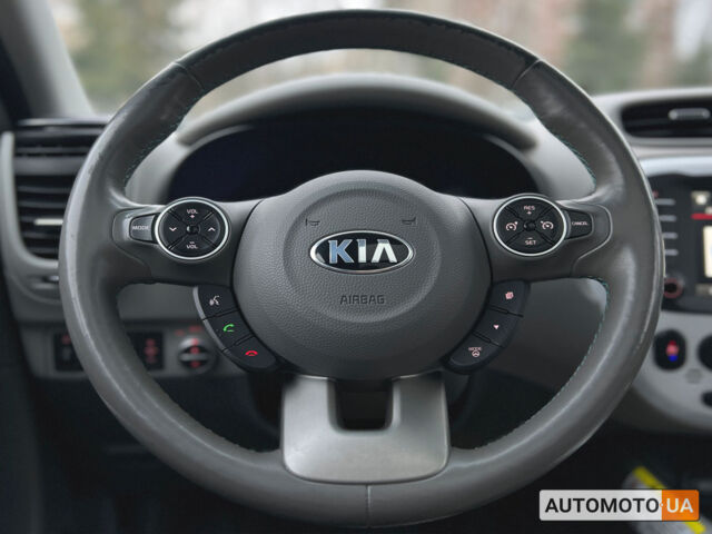 Білий Кіа Soul, об'ємом двигуна 27 л та пробігом 130 тис. км за 8500 $, фото 19 на Automoto.ua