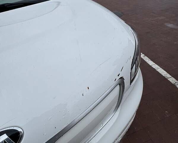 Белый Киа Soul, объемом двигателя 0 л и пробегом 153 тыс. км за 8300 $, фото 13 на Automoto.ua