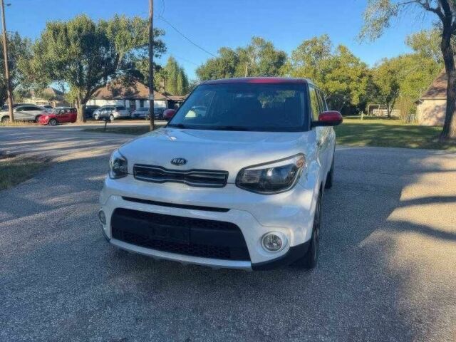 Білий Кіа Soul, об'ємом двигуна 2 л та пробігом 89 тис. км за 6200 $, фото 2 на Automoto.ua