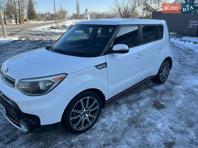 Белый Киа Soul, объемом двигателя 1.6 л и пробегом 37 тыс. км за 11990 $, фото 21 на Automoto.ua