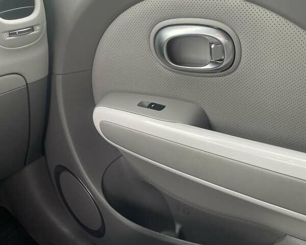 Белый Киа Soul, объемом двигателя 0 л и пробегом 101 тыс. км за 11900 $, фото 10 на Automoto.ua