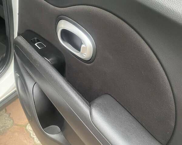 Белый Киа Soul, объемом двигателя 2 л и пробегом 118 тыс. км за 12200 $, фото 31 на Automoto.ua