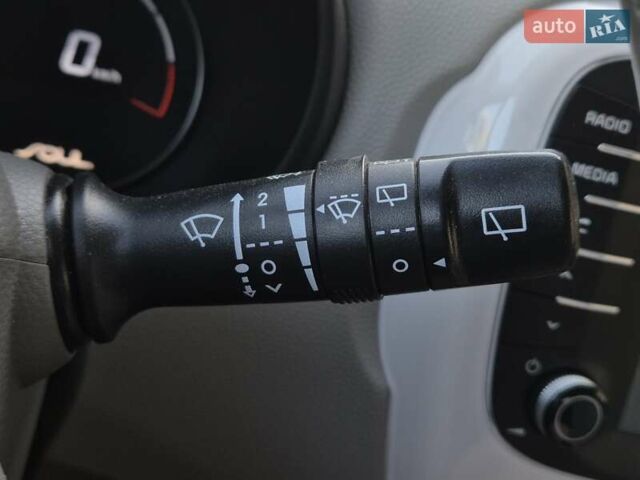 Белый Киа Soul, объемом двигателя 0 л и пробегом 38 тыс. км за 12999 $, фото 45 на Automoto.ua
