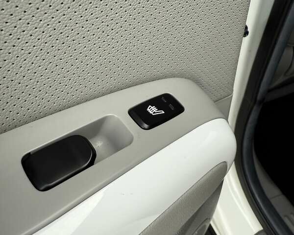 Білий Кіа Soul, об'ємом двигуна 0 л та пробігом 68 тис. км за 11200 $, фото 19 на Automoto.ua