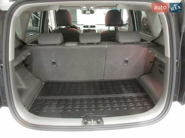 Белый Киа Soul, объемом двигателя 0 л и пробегом 85 тыс. км за 11750 $, фото 10 на Automoto.ua