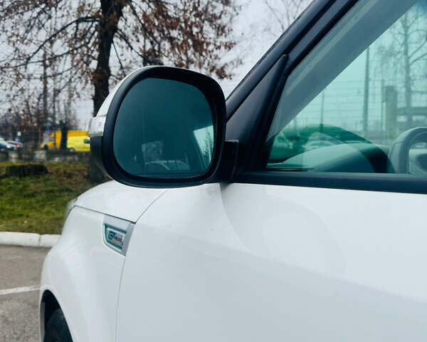 Белый Киа Soul, объемом двигателя 0 л и пробегом 124 тыс. км за 10550 $, фото 7 на Automoto.ua