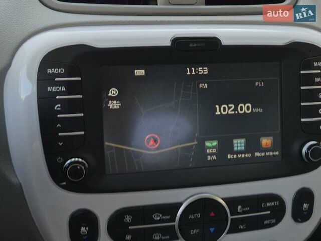 Белый Киа Soul, объемом двигателя 0 л и пробегом 38 тыс. км за 12999 $, фото 51 на Automoto.ua