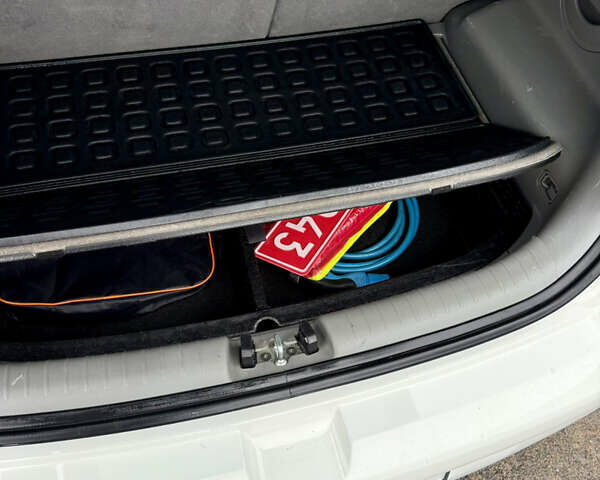 Киа Soul 2018 в Житомире на Automoto.ua Белый Киа Soul, объемом двигателя 0 л и пробегом 90 тыс. км за 11200 $, фото 22 на Automoto.ua