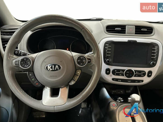 Белый Киа Soul, объемом двигателя 0 л и пробегом 107 тыс. км за 10550 $, фото 42 на Automoto.ua