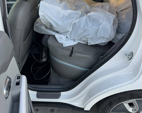 Білий Кіа Soul, об'ємом двигуна 0 л та пробігом 149 тис. км за 10700 $, фото 16 на Automoto.ua