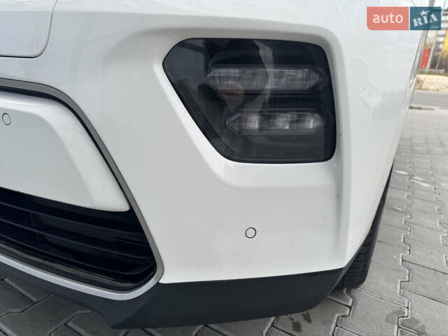 Белый Киа Soul, объемом двигателя 0 л и пробегом 122 тыс. км за 16300 $, фото 26 на Automoto.ua