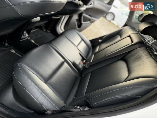 Білий Кіа Soul, об'ємом двигуна 0 л та пробігом 90 тис. км за 16100 $, фото 25 на Automoto.ua