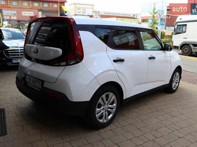 Белый Киа Soul, объемом двигателя 2 л и пробегом 46 тыс. км за 13900 $, фото 2 на Automoto.ua