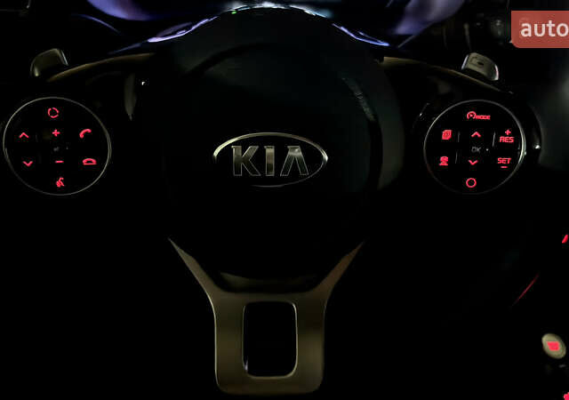 Белый Киа Soul, объемом двигателя 0 л и пробегом 147 тыс. км за 16999 $, фото 12 на Automoto.ua