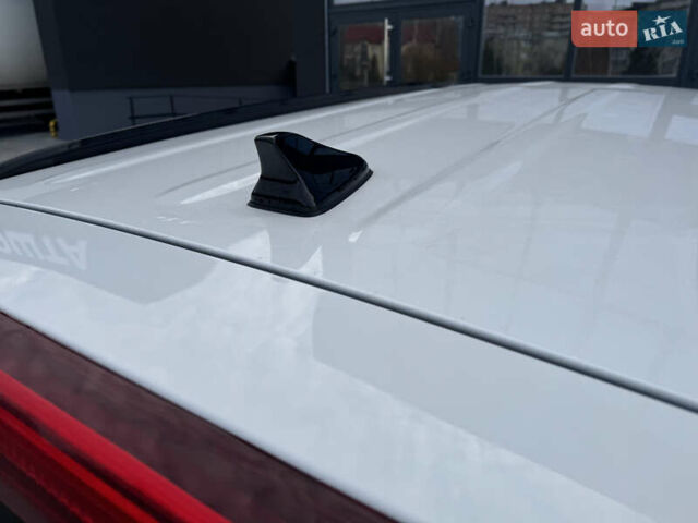 Белый Киа Soul, объемом двигателя 0 л и пробегом 122 тыс. км за 16300 $, фото 31 на Automoto.ua