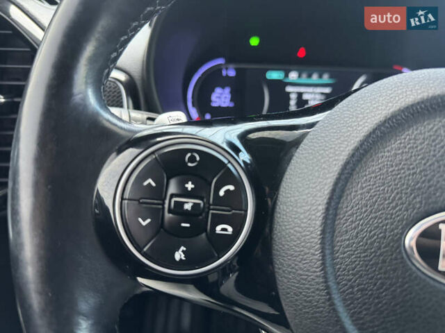 Белый Киа Soul, объемом двигателя 0 л и пробегом 122 тыс. км за 16300 $, фото 69 на Automoto.ua