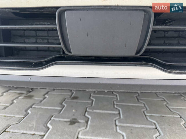 Белый Киа Soul, объемом двигателя 0 л и пробегом 122 тыс. км за 16300 $, фото 27 на Automoto.ua