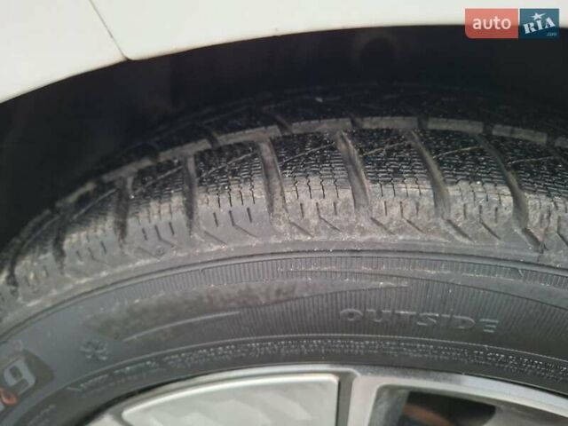 Белый Киа Soul, объемом двигателя 0 л и пробегом 147 тыс. км за 17700 $, фото 25 на Automoto.ua