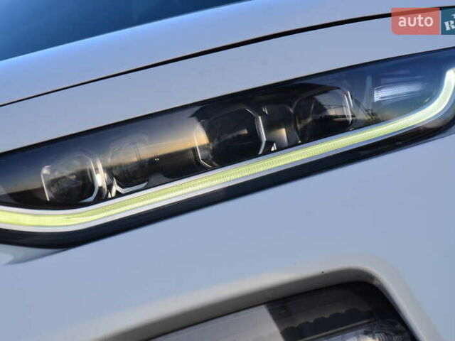 Білий Кіа Soul, об'ємом двигуна 0 л та пробігом 87 тис. км за 16150 $, фото 8 на Automoto.ua